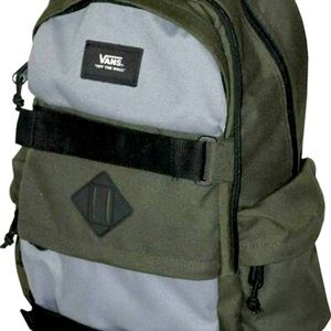 🎒🏔🛹 NWT 🤟🏻 VANS 👅 Getcho’ Trail on 🏔🛹🤟🏻